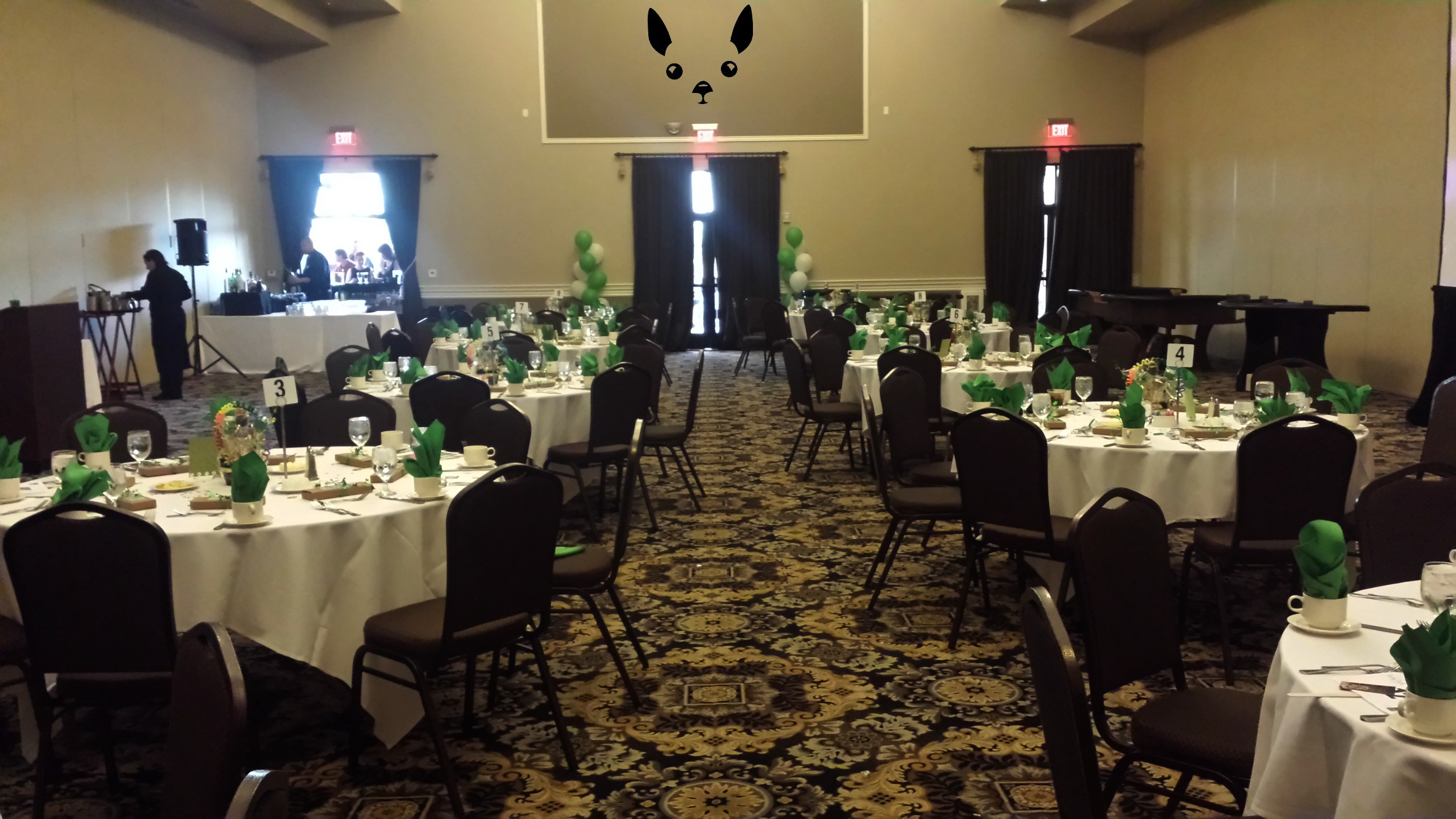 The banquet hall. 