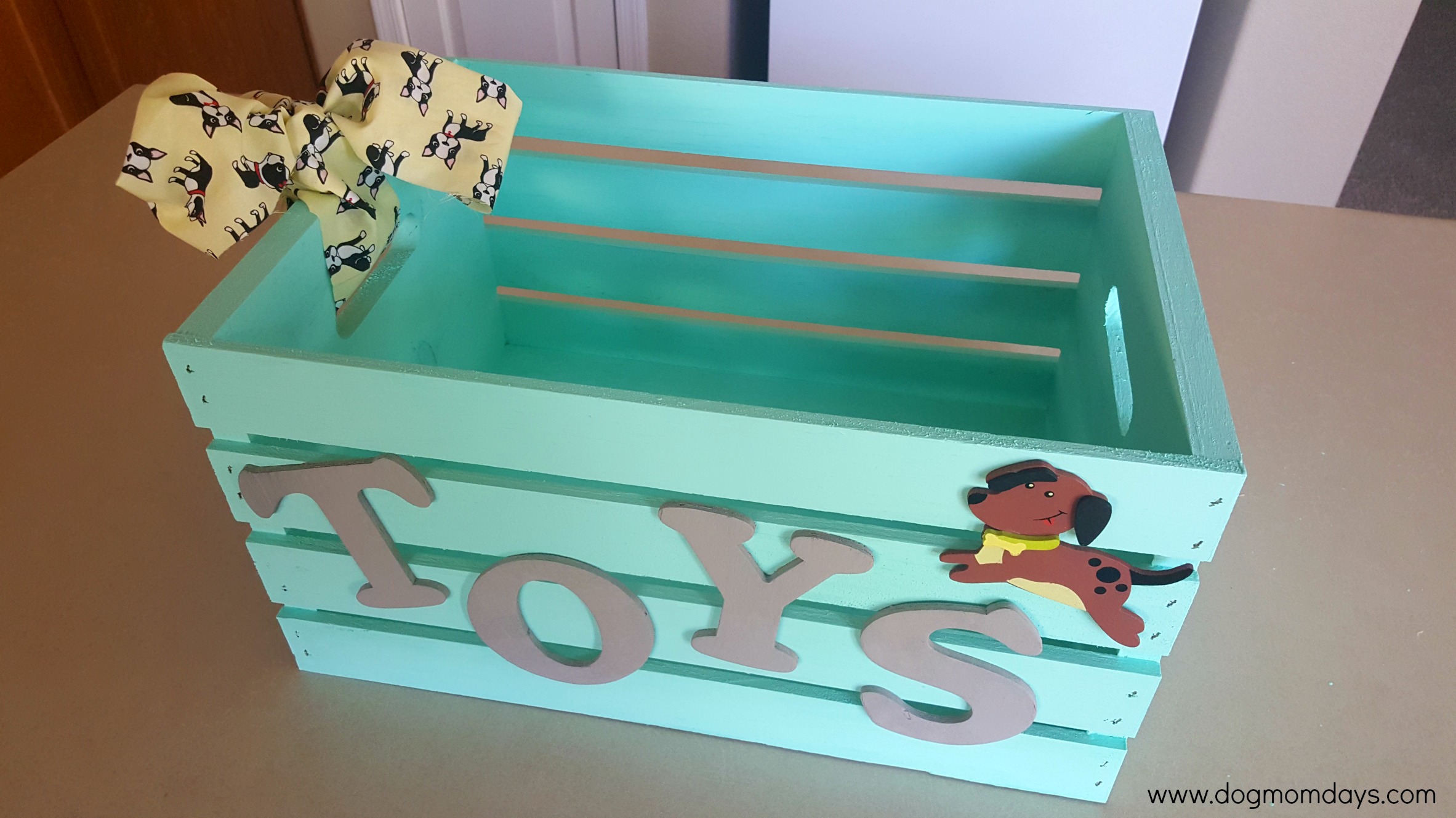 DIY dog toy box